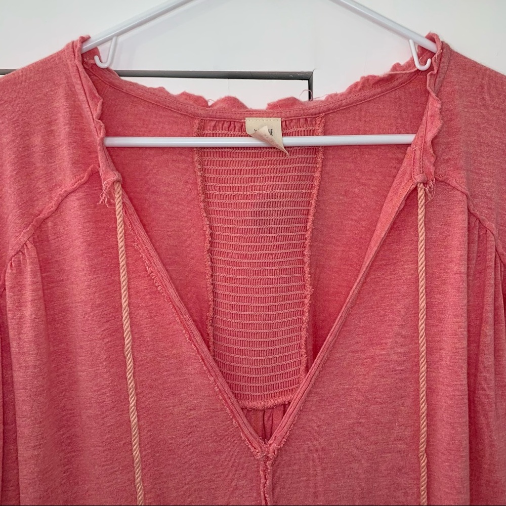 We The Free Pink Linen Blend V Neck ¾ Sleeve Top Size Small - Picture 2 of 12